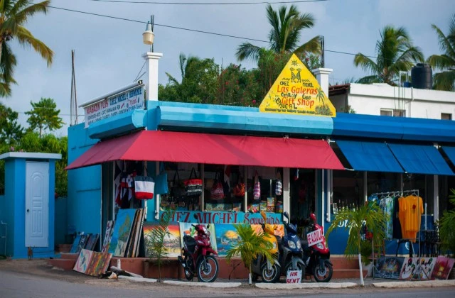 Las Galeras Boutique Souvenirs